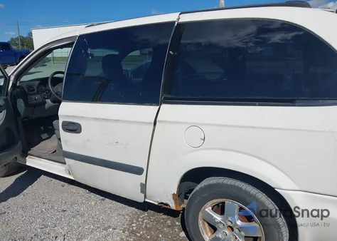 2005 Dodge Grand Caravan Se from USA, damaged, VIN 1D4GP24RX5B424766